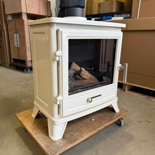 Ex-Display Gallery Bassington Gas Stove in Warm White Enamel