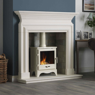 Ex-Display Gallery Bassington Gas Stove in Warm White Enamel