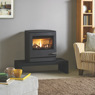 Gazco Yeoman CL8 Natural Gas Log Effect Free-Standing Gas Stove