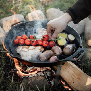 Cast Iron Fire Skillet with Two Handles - Petromax