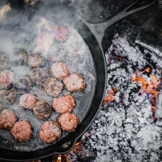 Cast Iron Fire Skillet with Handle - Petromax