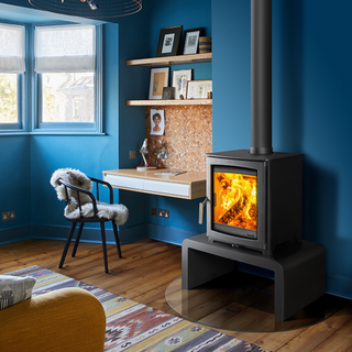 Aspect 5 Eco 5kW Wood Burning Solid Fuel Freestanding Stove - Hunter Stoves Parkray