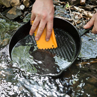 Scraper for Dutch Ovens and Skillets - Petromax