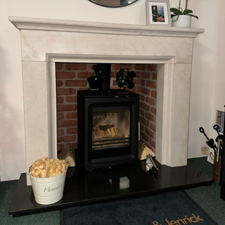 Ex-Display Purevision PV5 Complete Multifuel Fireplace Suite