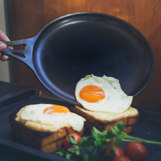 Crêpe & Griddle Pan - Solidteknics - Quenched