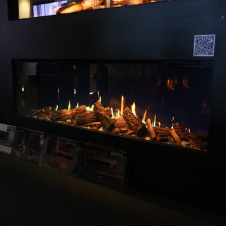 Ex-Display Trueflame 150 3DX LCD 3-Sided Media Wall Electric Fire - Solution