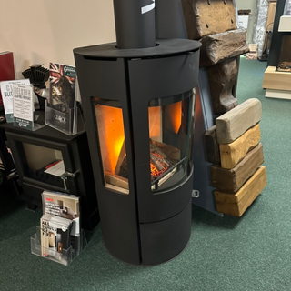 Ex-Display Uniq 37 Cylindrical Woodburning Stove