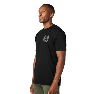 YETI® Horseshoe Short Sleeve T-Shirt – Black